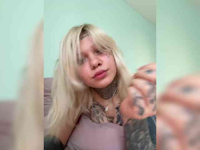 Lisa_Monroe webcam