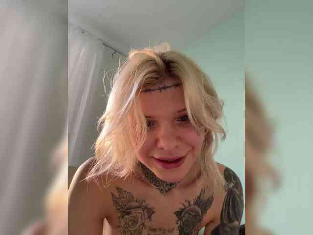 Lisa_Monroe webcam