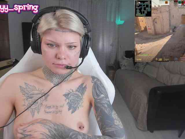Lisalovelyy webcam