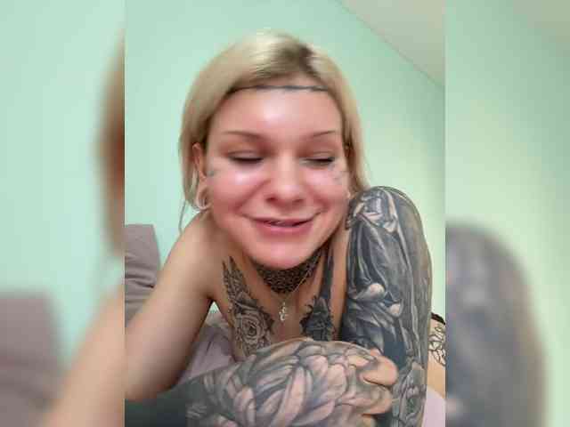 Lisa_Monroe webcam