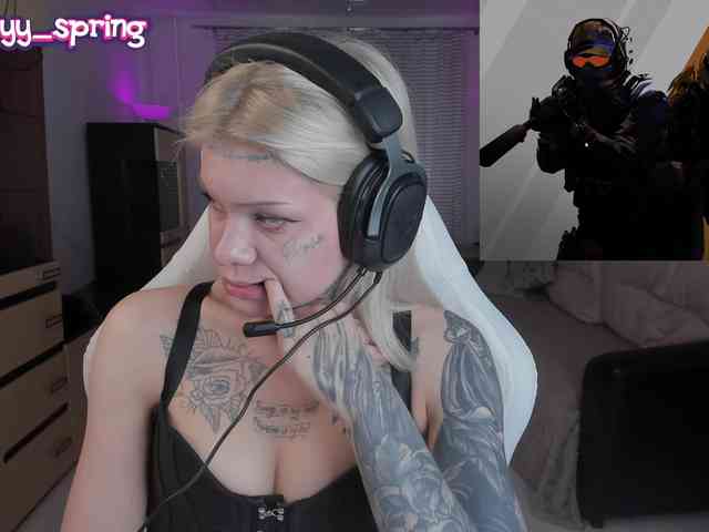 Lisalovelyy webcam