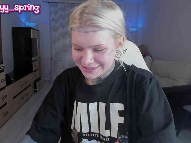 Lisalovelyy webcam