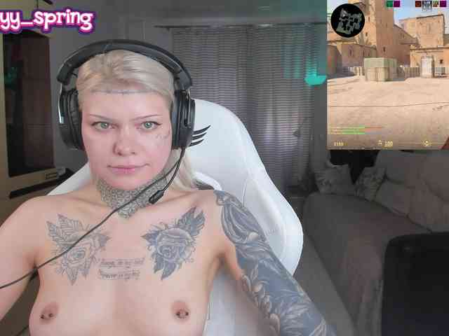 Lisalovelyy webcam