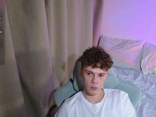 CuteThomas CuteThomas