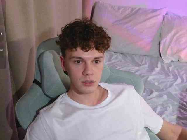 CuteThomas CuteThomas