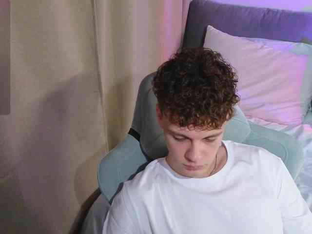 CuteThomas CuteThomas