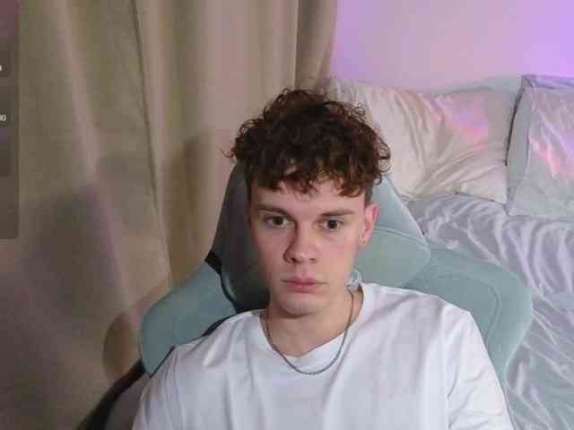 CuteThomas CuteThomas