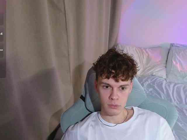 CuteThomas CuteThomas