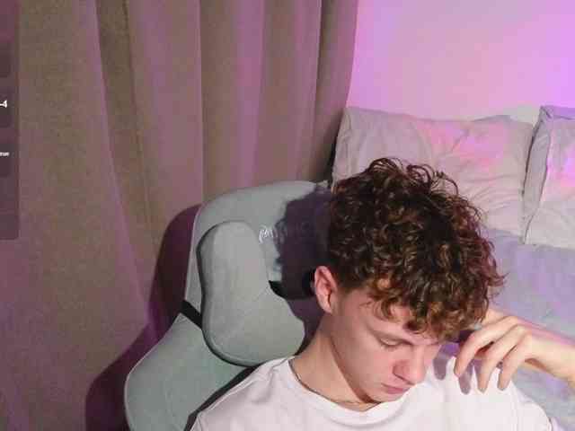 CuteThomas CuteThomas