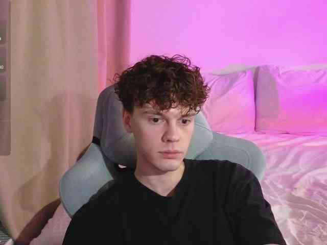 CuteThomas CuteThomas