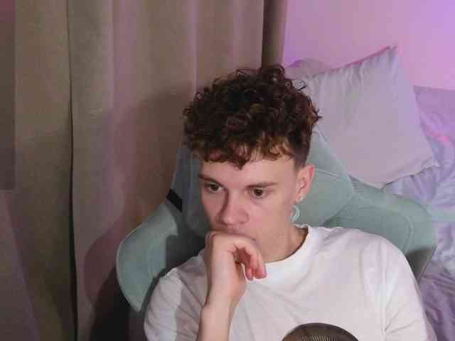 CuteThomas CuteThomas