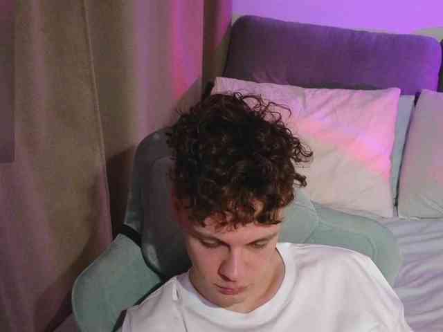 CuteThomas CuteThomas