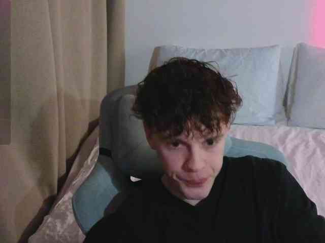 CuteThomas CuteThomas