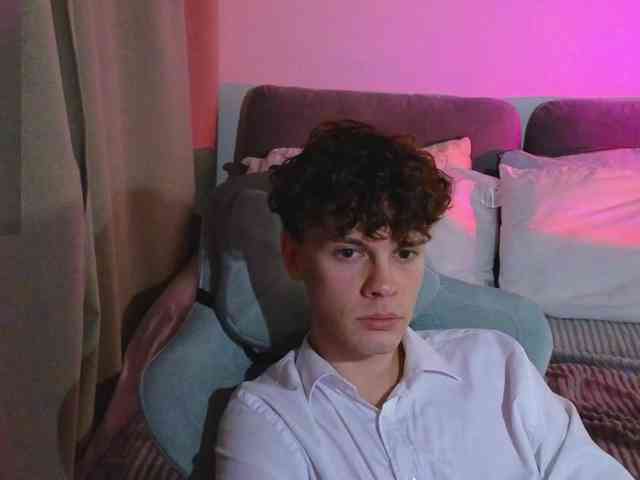 CuteThomas CuteThomas