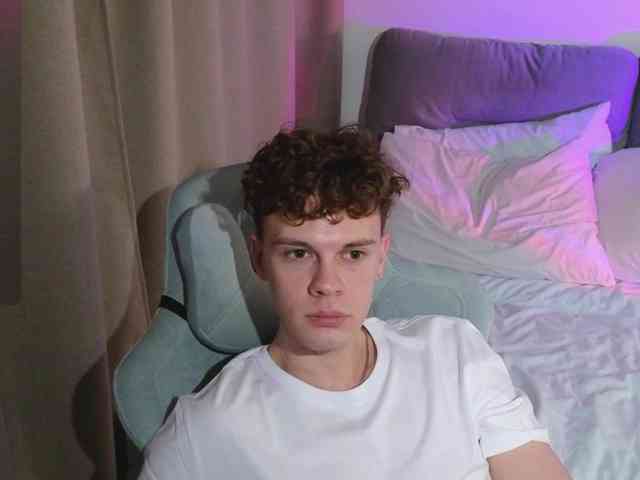 CuteThomas CuteThomas