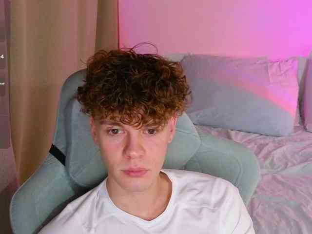 CuteThomas CuteThomas