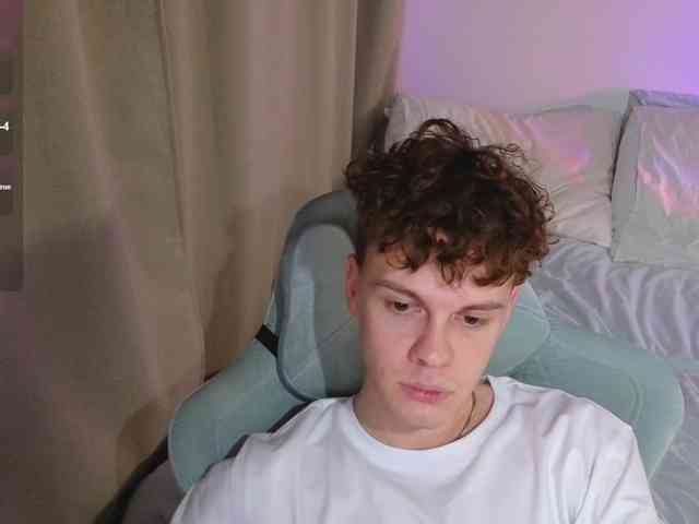 CuteThomas CuteThomas