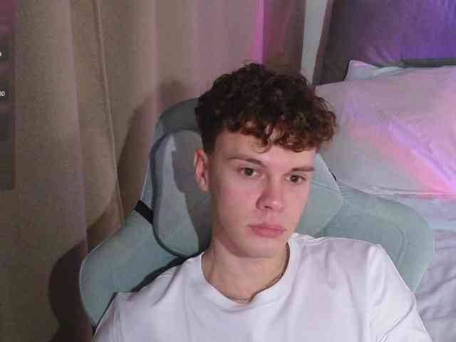 CuteThomas CuteThomas