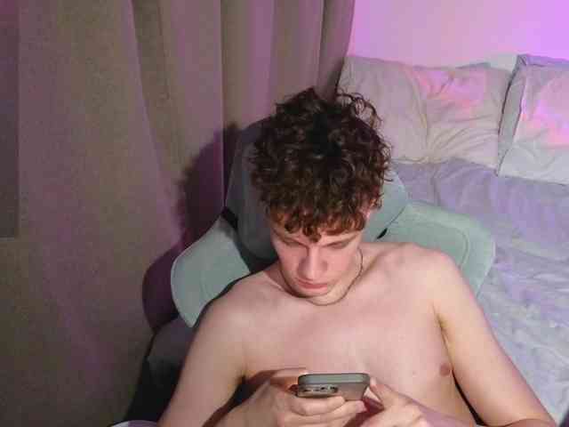 CuteThomas CuteThomas