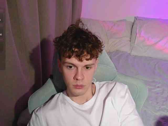 CuteThomas CuteThomas