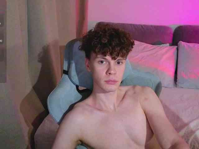 CuteThomas CuteThomas