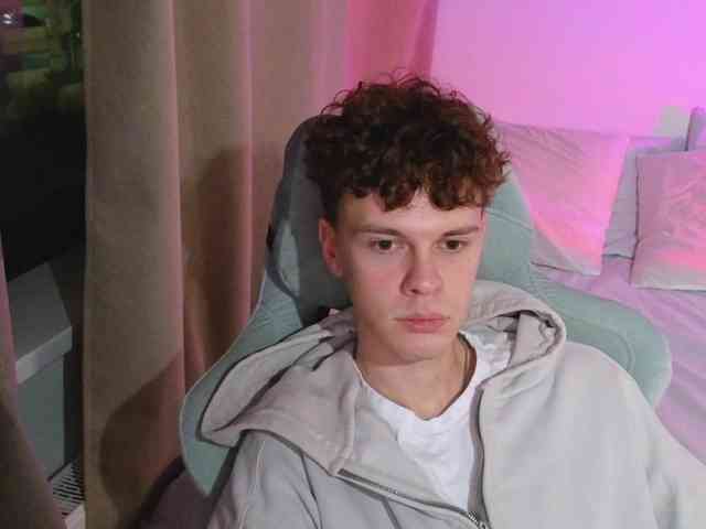 CuteThomas CuteThomas