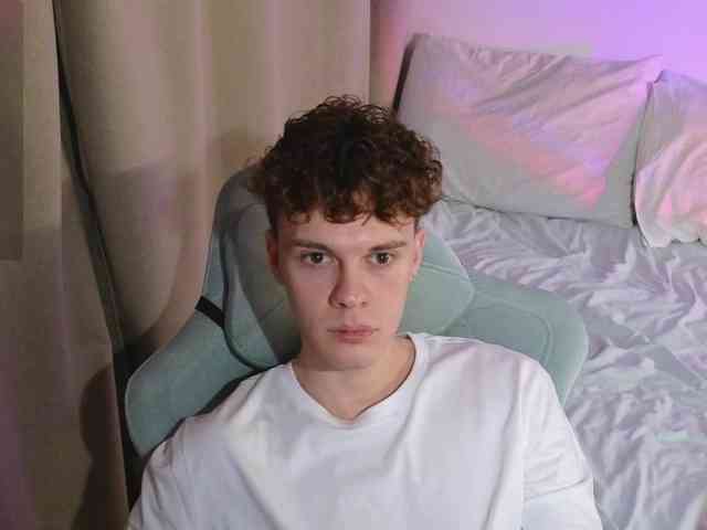 CuteThomas CuteThomas