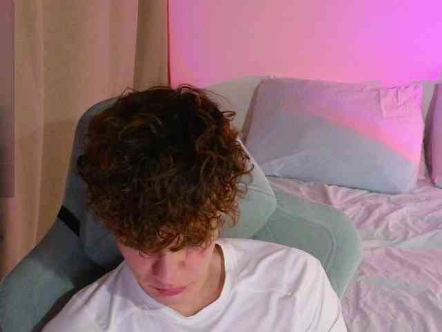 CuteThomas CuteThomas