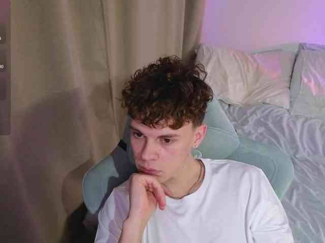 CuteThomas CuteThomas