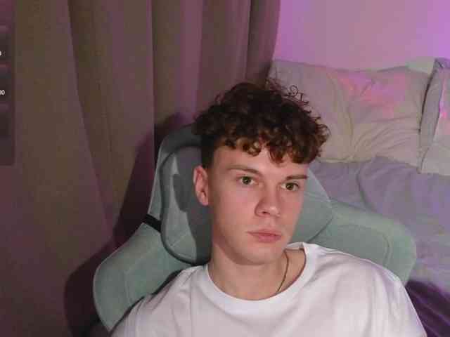 CuteThomas CuteThomas