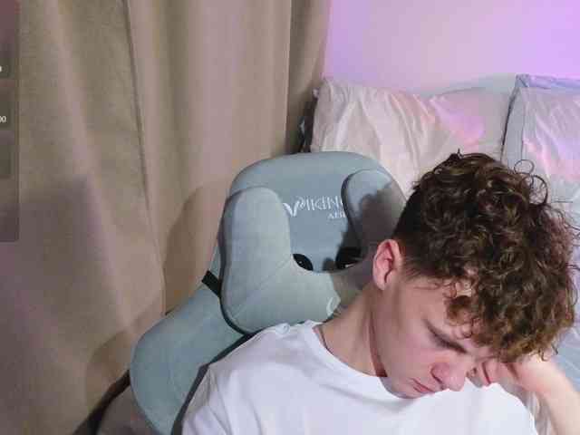 CuteThomas CuteThomas