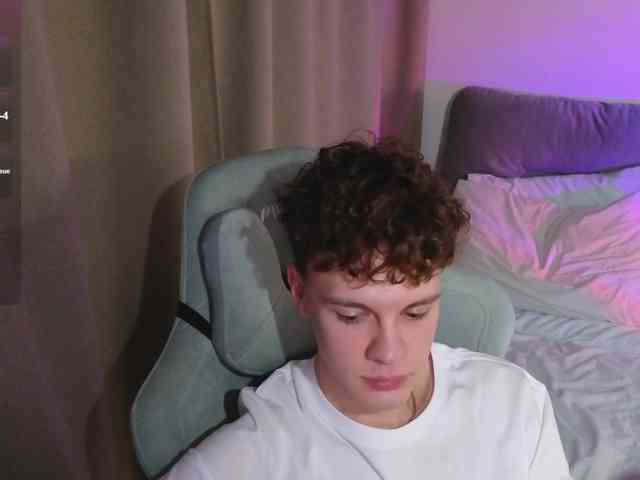 CuteThomas CuteThomas