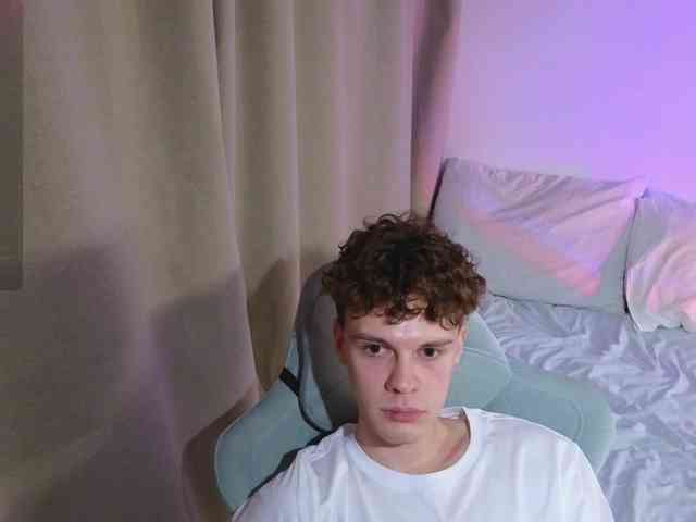 CuteThomas CuteThomas