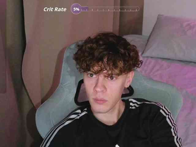 CuteThomas Live Webcam on BongaCams