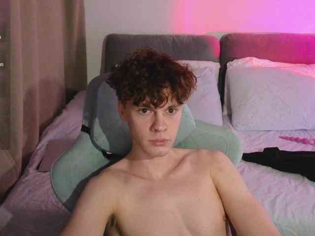 CuteThomas CuteThomas