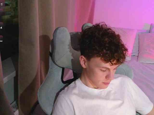 CuteThomas CuteThomas