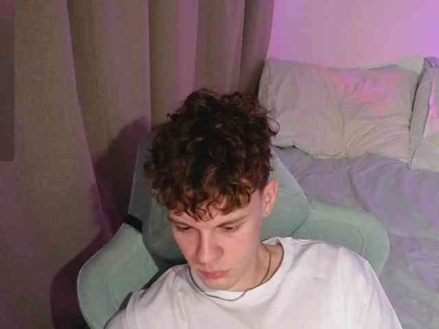 CuteThomas CuteThomas