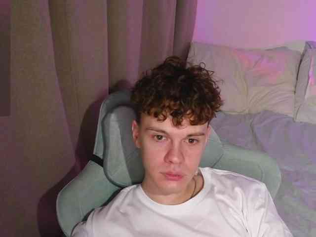 CuteThomas CuteThomas