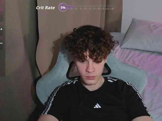 CuteThomas CuteThomas