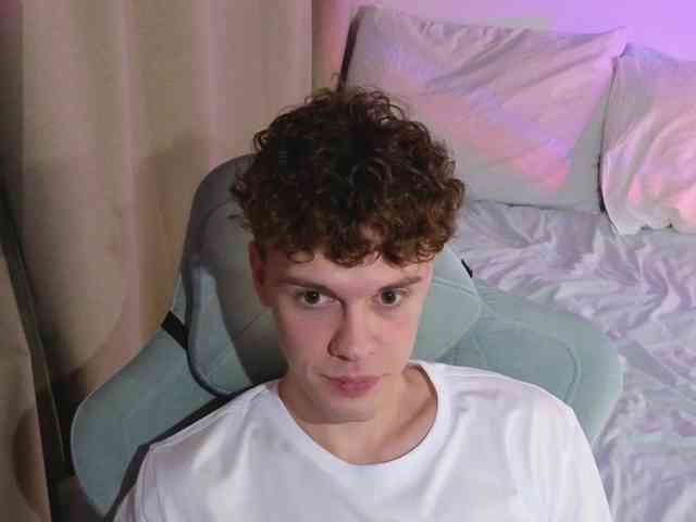 CuteThomas CuteThomas