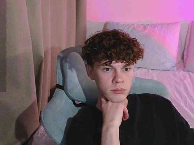 CuteThomas CuteThomas