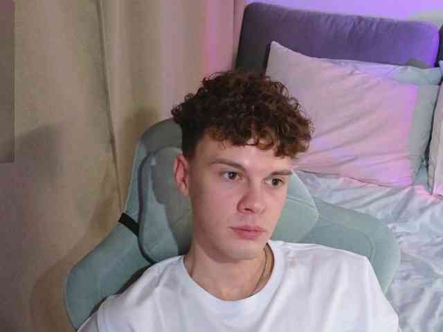 CuteThomas CuteThomas