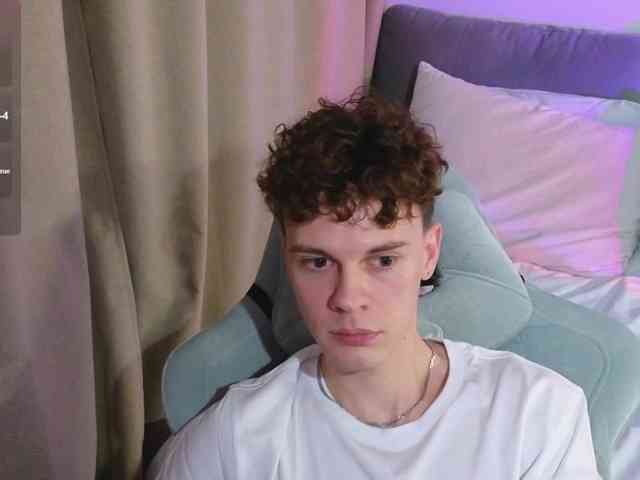 CuteThomas CuteThomas