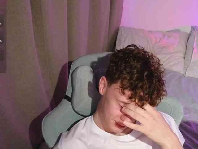 CuteThomas CuteThomas