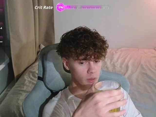 CuteThomas CuteThomas