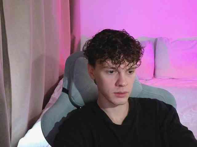 CuteThomas CuteThomas