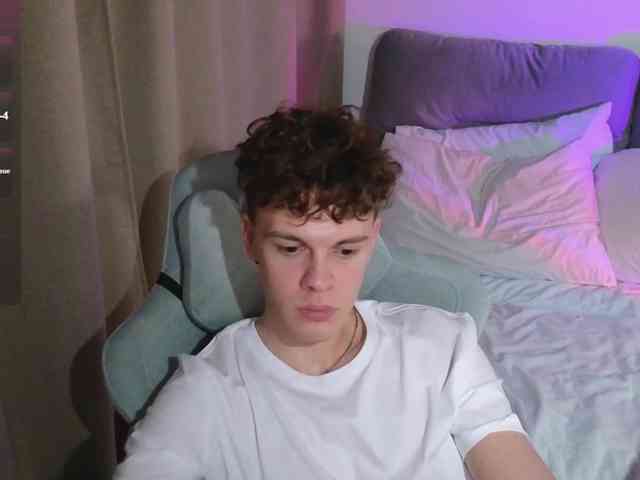 CuteThomas CuteThomas