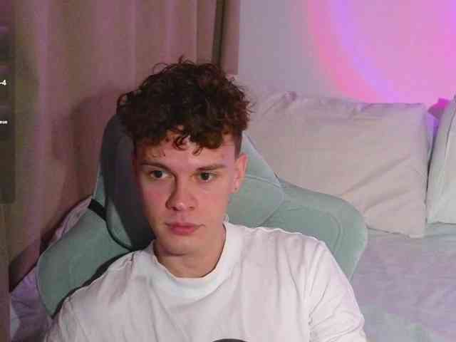 CuteThomas CuteThomas