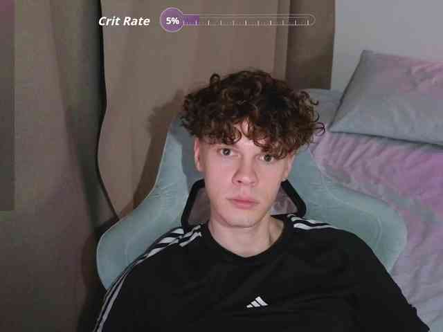 CuteThomas CuteThomas