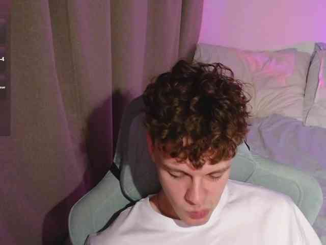 CuteThomas CuteThomas